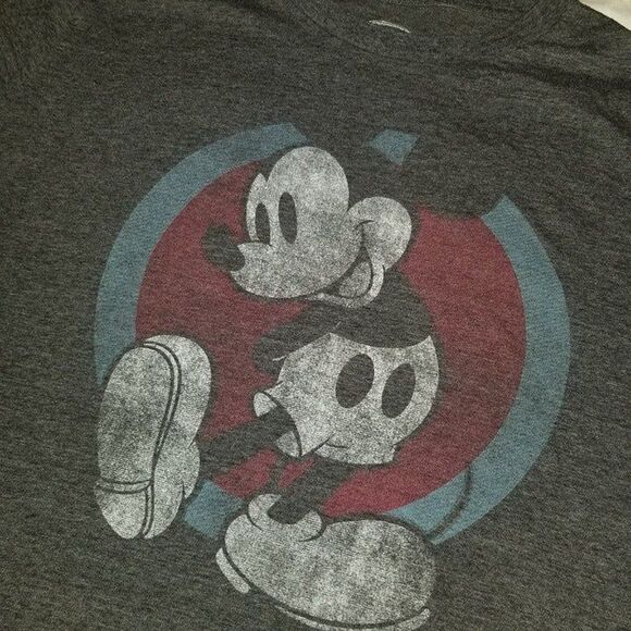 Womens 2XL Disney T-Shirt Mickey Mouse Mad Engine Inc Gray Graphic Tee Top Shirt - Picture 2 of 6